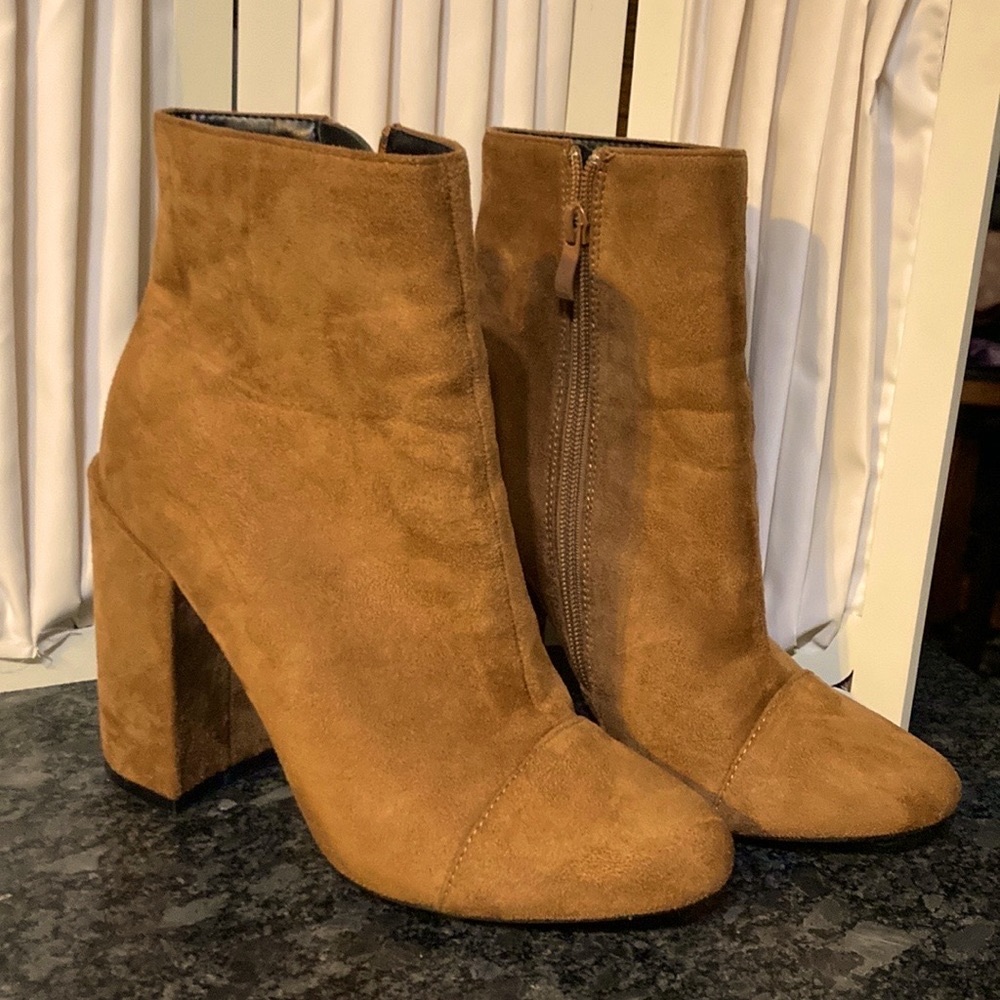 Nasty Gal boots - Picture 2 of 6